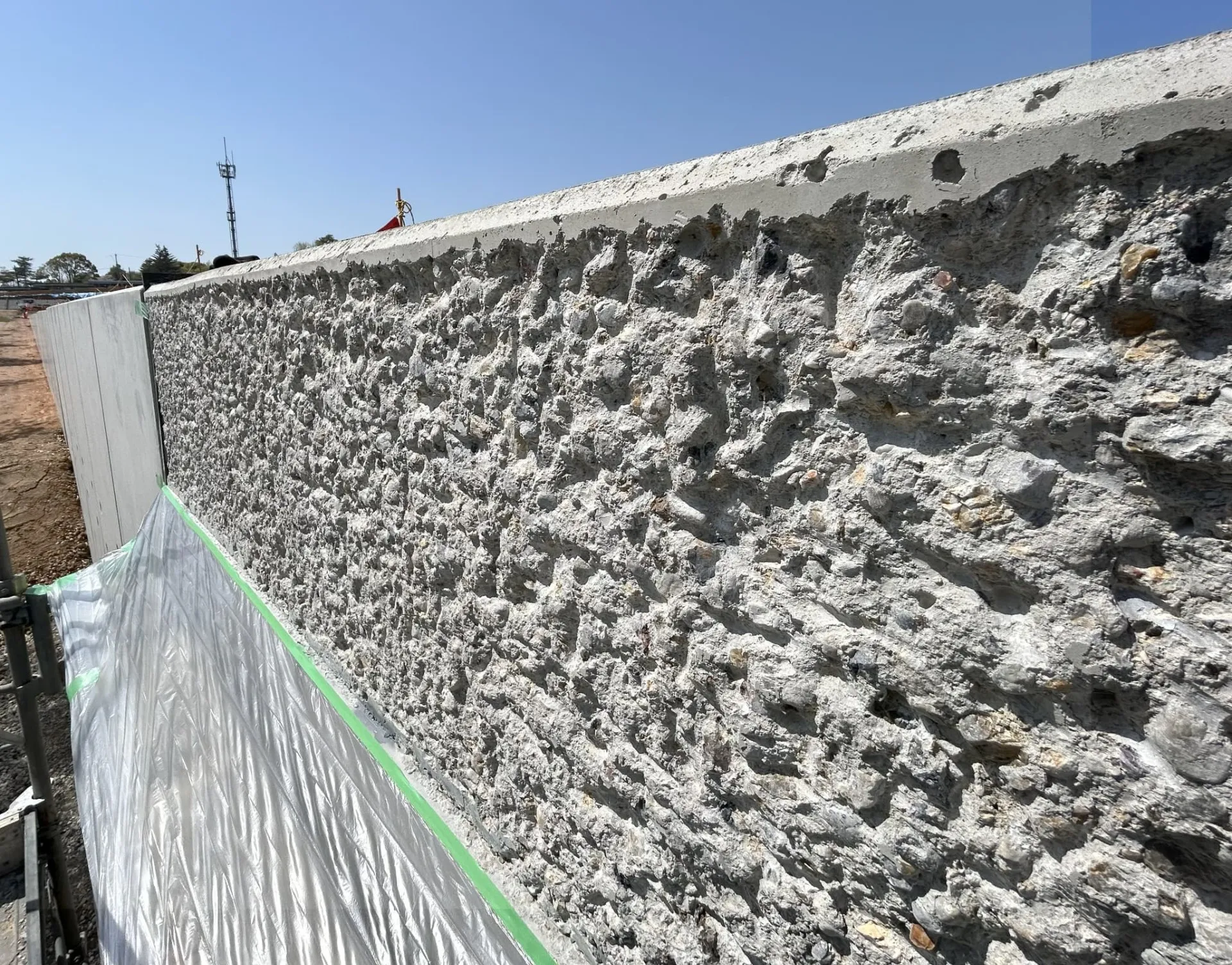 コンクリート打放し調仕上げ　リアルに見せるためのこだわりポイント