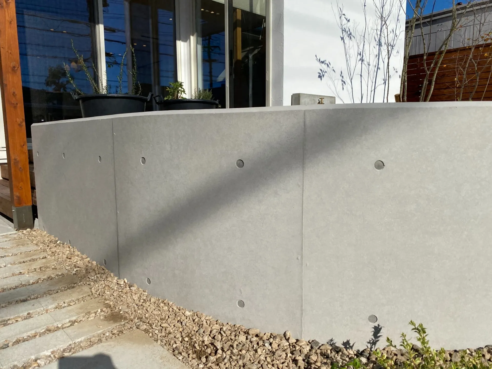 コンクリート補修とモルタル造形の違いを理解する